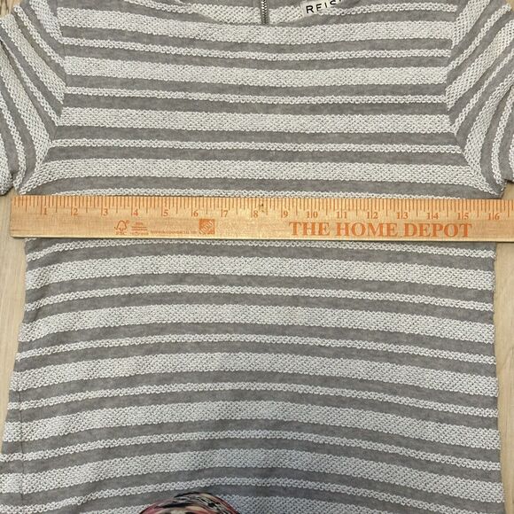 Reiss Women's Sz S Shirt Orlando Striped Textured Short Sleeve Gray White New - Picture 4 of 7